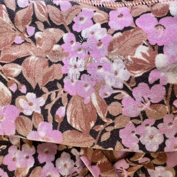 Offline by aerie Real Me Stretch Sports Bra Size XS Floral Cross Back - Picture 5 of 5